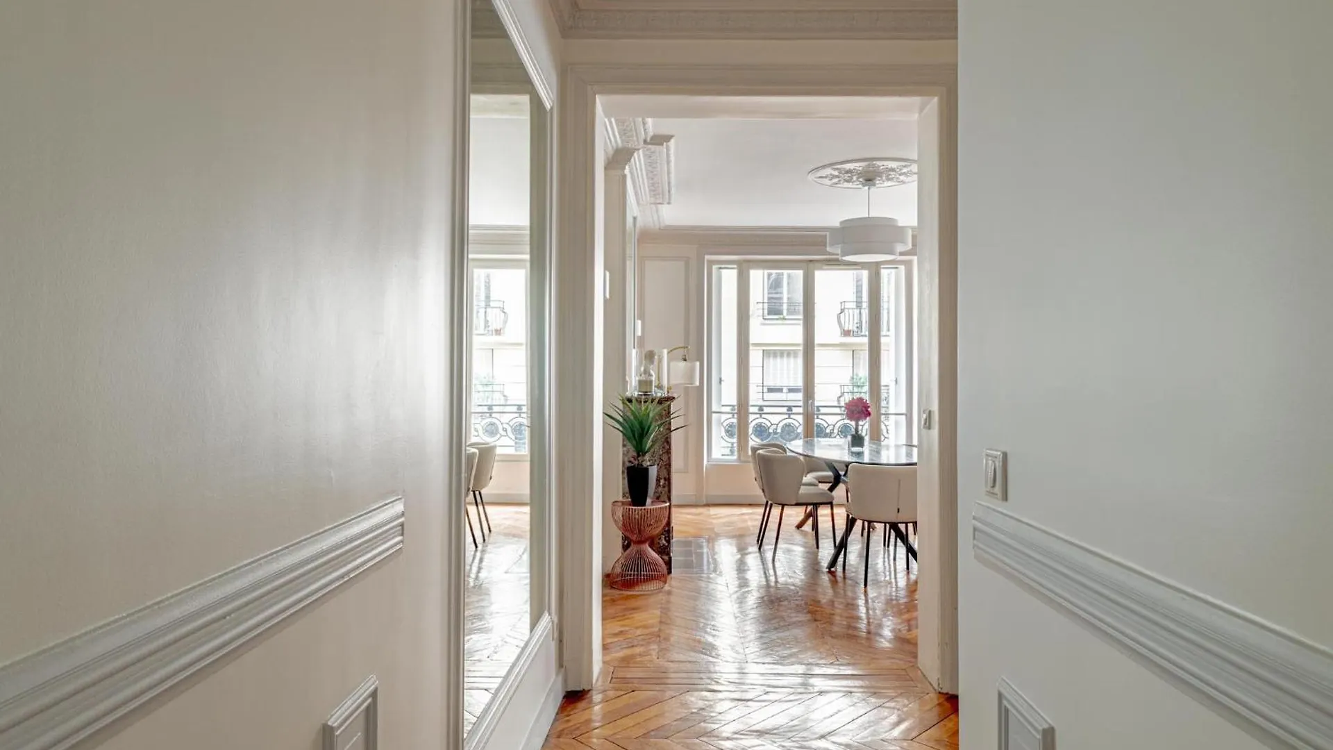 Apartamento Parisian Elegance 2Bedr In The 16Th